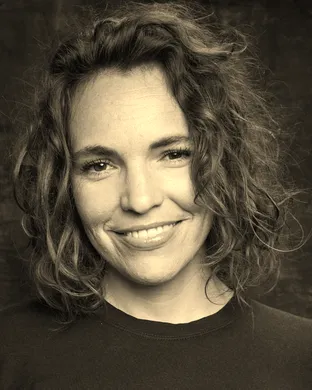 Beth Stelling Honolulu
