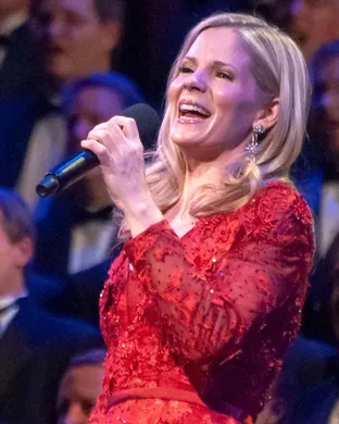 Kelli O'Hara Honolulu